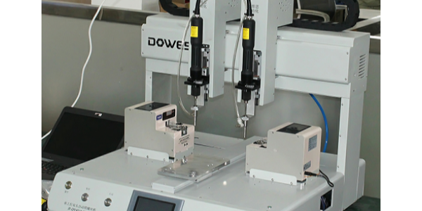 這樣的桌面式螺絲機，愛了愛了-堅豐股份